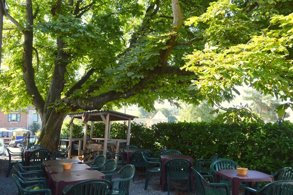 B&B Le Vieux Marronnier Foy-Notre-Dame Exteriör bild