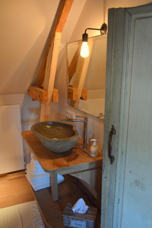 B&B Le Vieux Marronnier Foy-Notre-Dame Rum bild