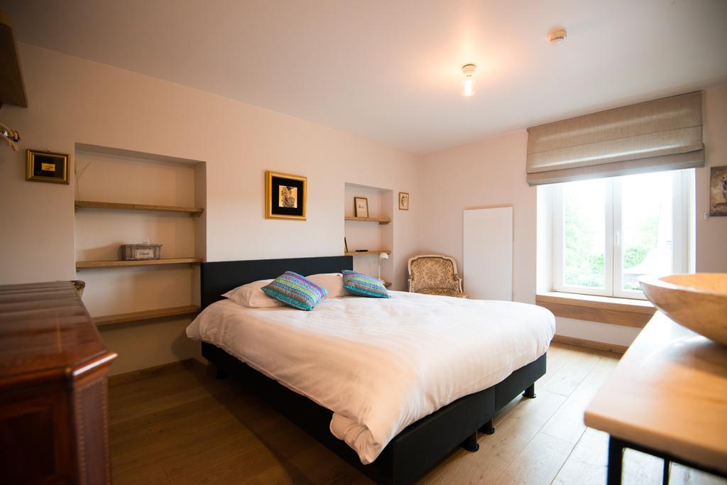 B&B Le Vieux Marronnier Foy-Notre-Dame Exteriör bild