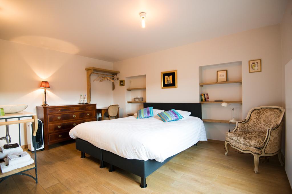 B&B Le Vieux Marronnier Foy-Notre-Dame Exteriör bild